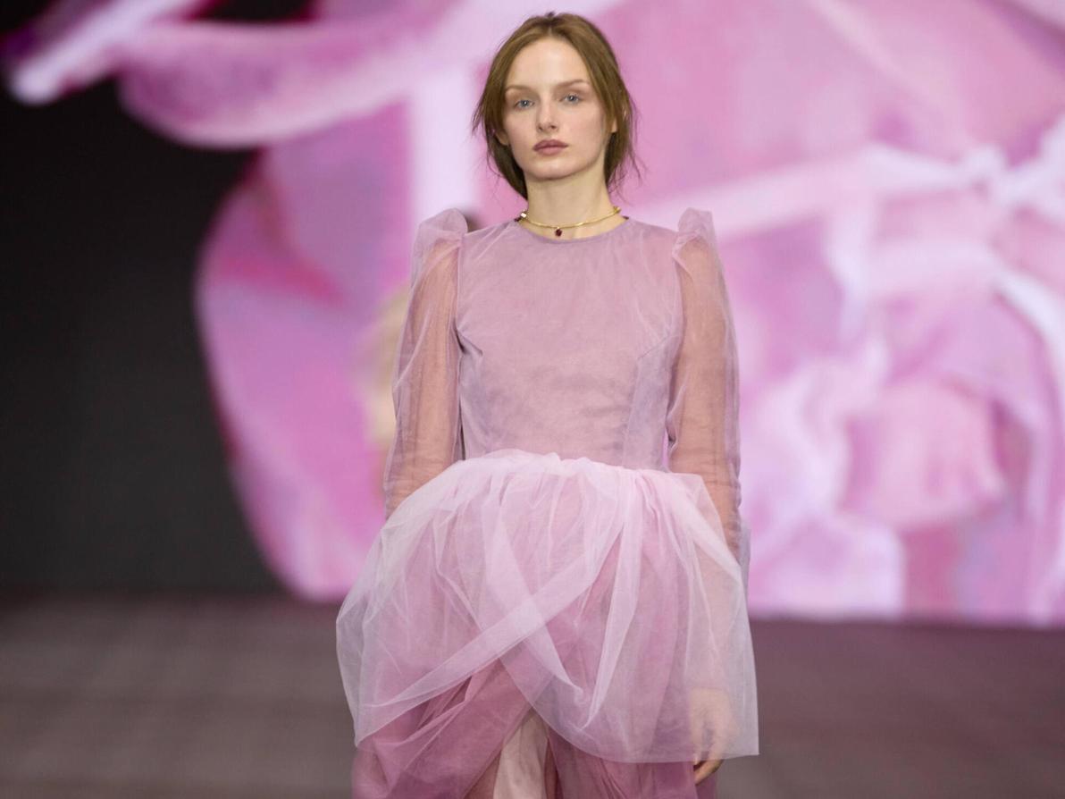 התצוגה של ROZ בשבוע האופנה (צילום: אור גפן) התצוגה של ROZ בשבוע האופנה תל אביב, 2025