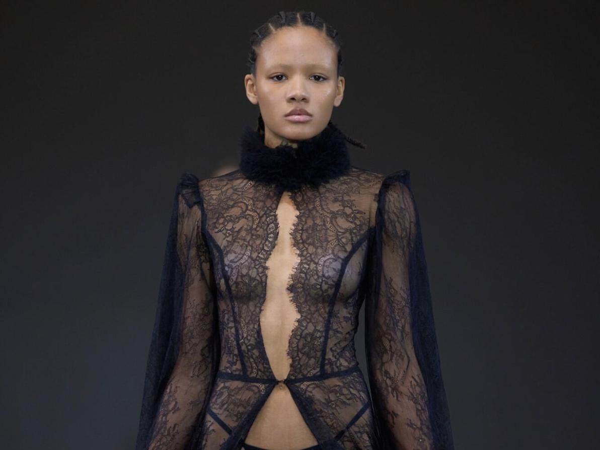 התצוגה של לי אלמונד בשבוע האופנה (צילום: עומרי רוזנגרט) התצוגה של לי אלמונד בשבוע האופנה תל אביב, 2025