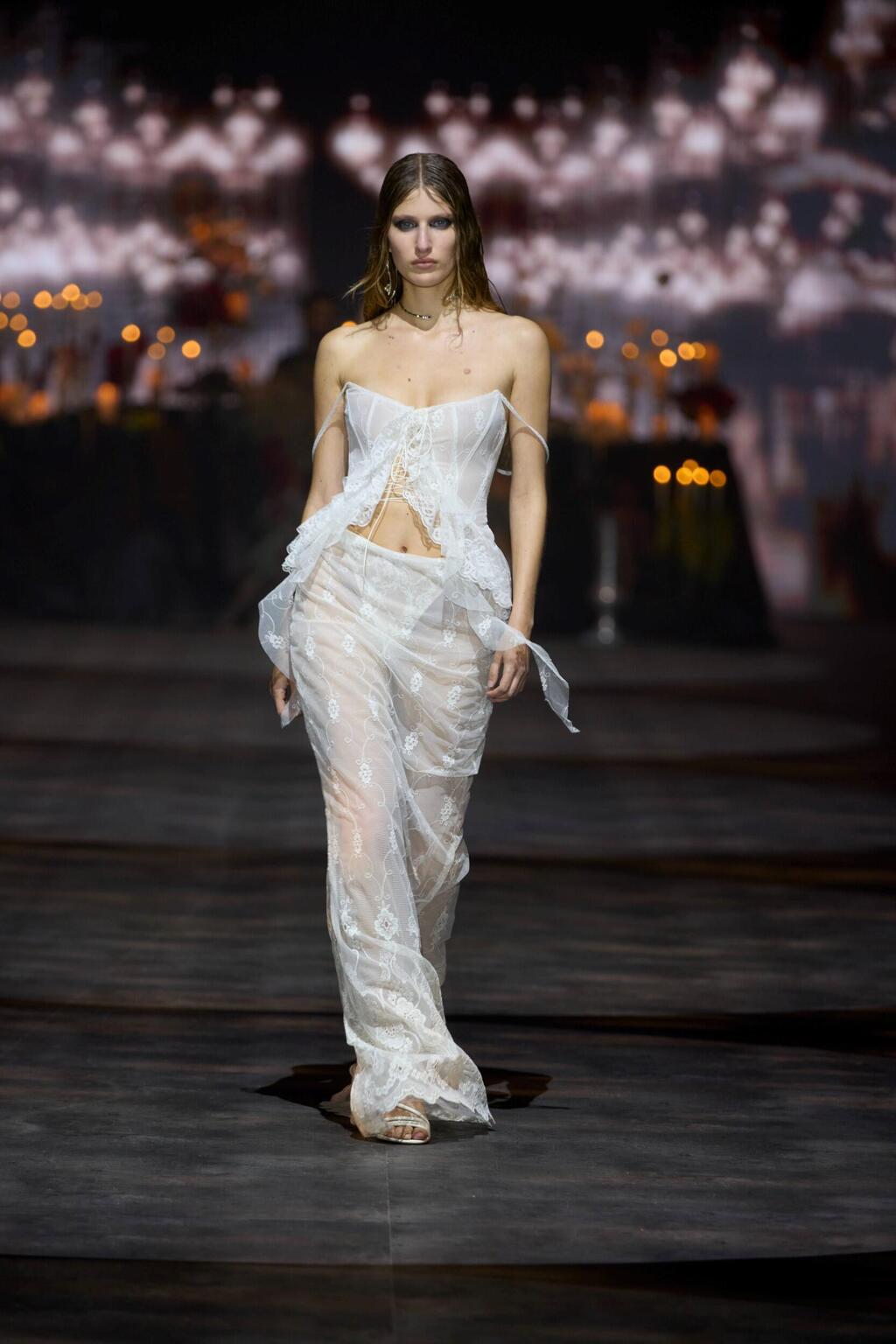 התצוגה של ינקי ונטף בשבוע האופנה (צילום: עומרי רוזנגרט) התצוגה של ינקי ונטף בשבוע האופנה תל אביב, 2025