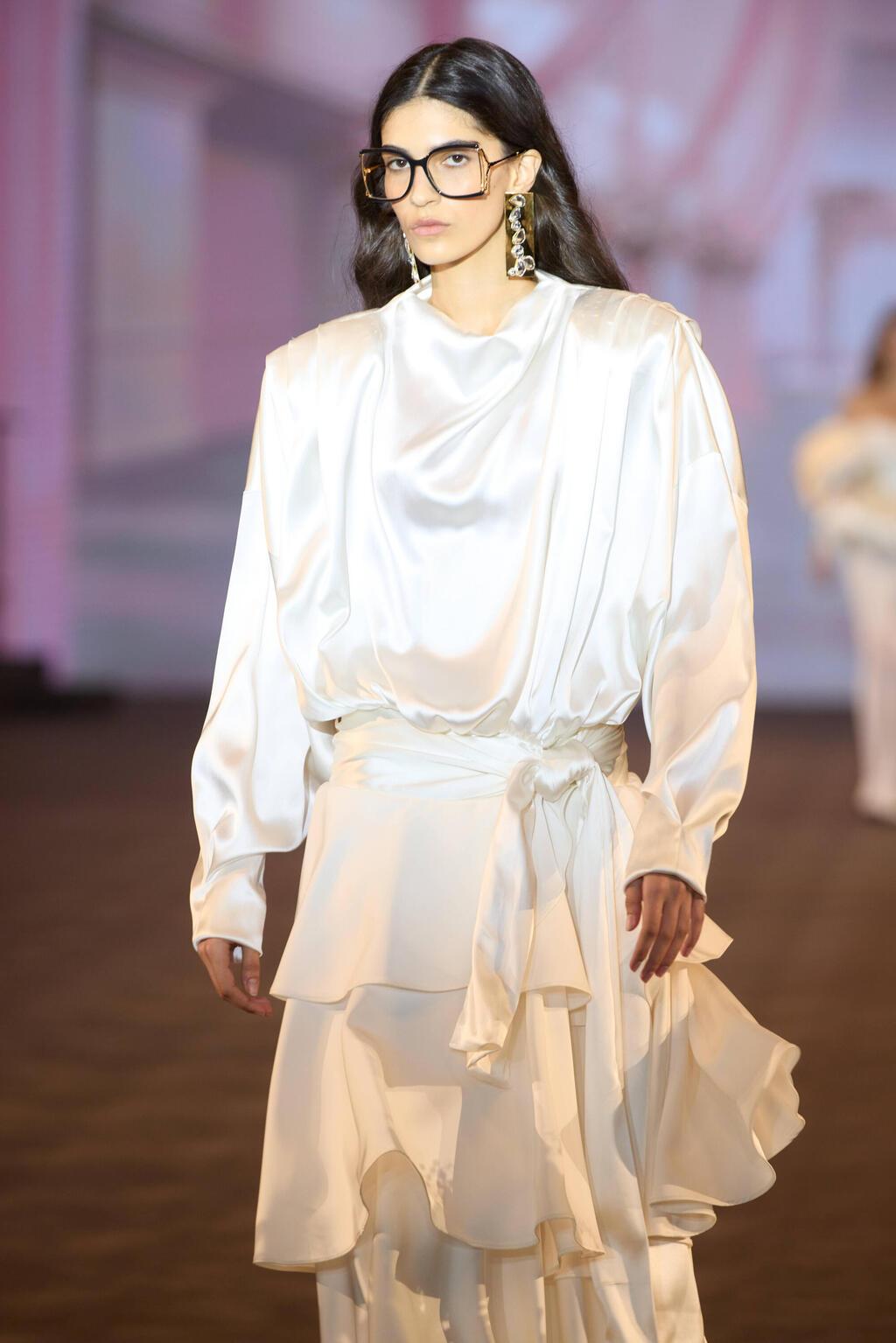 התצוגה של עידן לרוס בשבוע האופנה (צילום: עומרי רוזנגרט) התצוגה של עידן לרוס בשבוע האופנה תל אביב, 2025