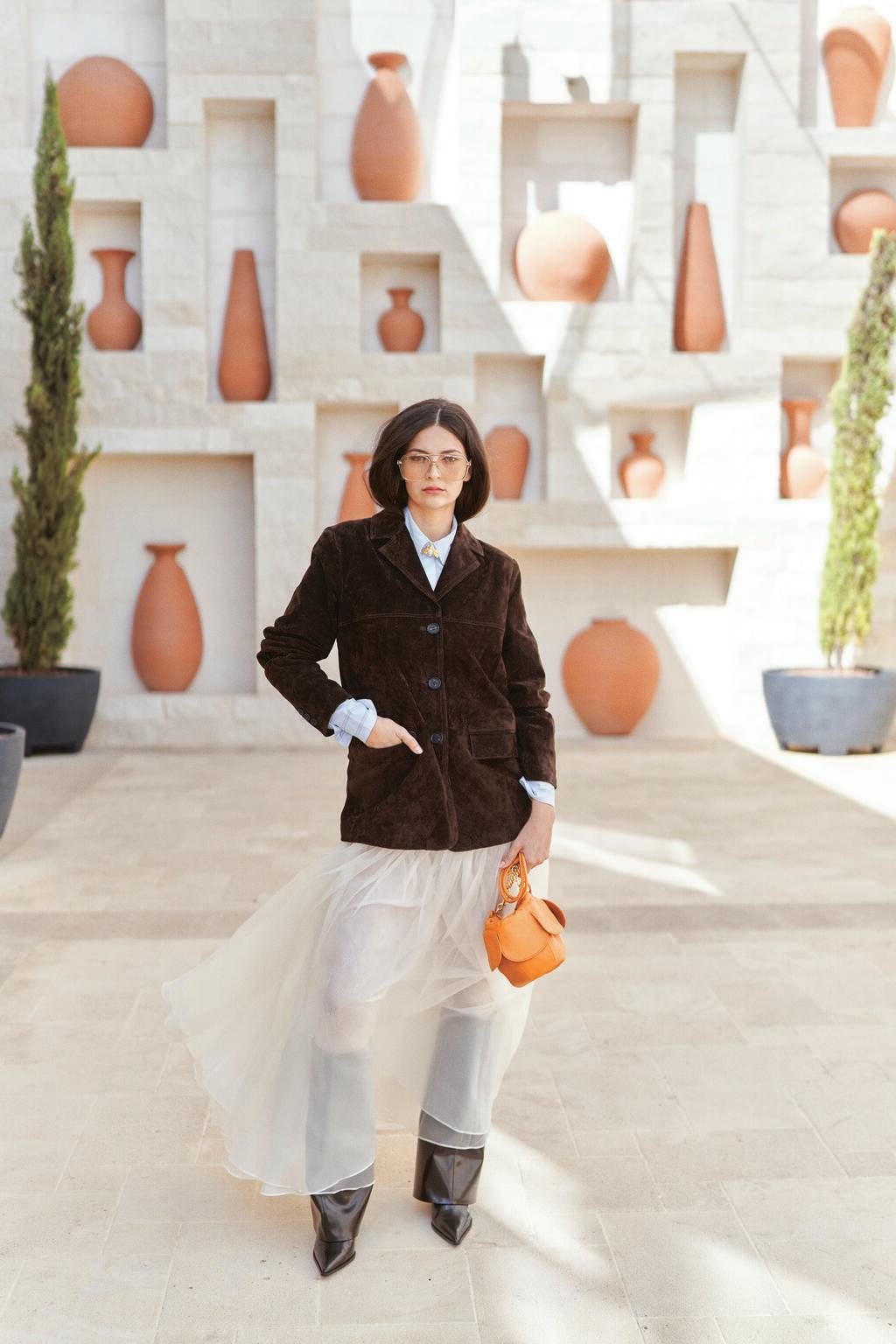 אלישבע אמזלג 