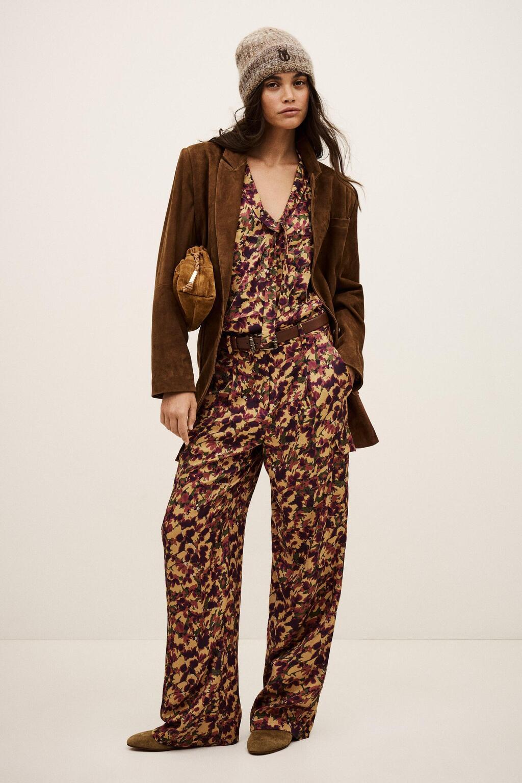 מכנסיים של BASH בבוטיק 77, סתיו-חורף 2025-26