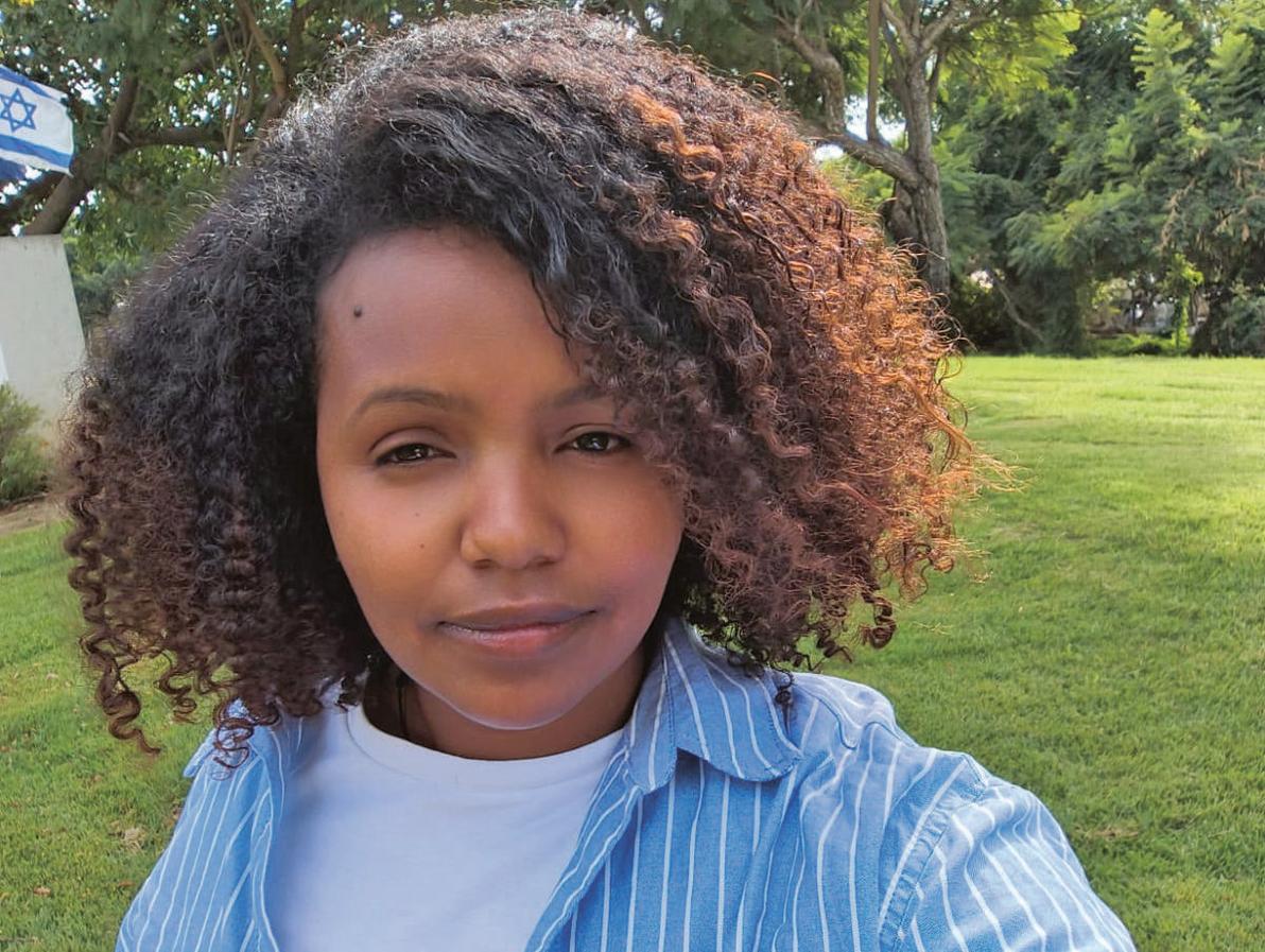 אסתר גברזגי 