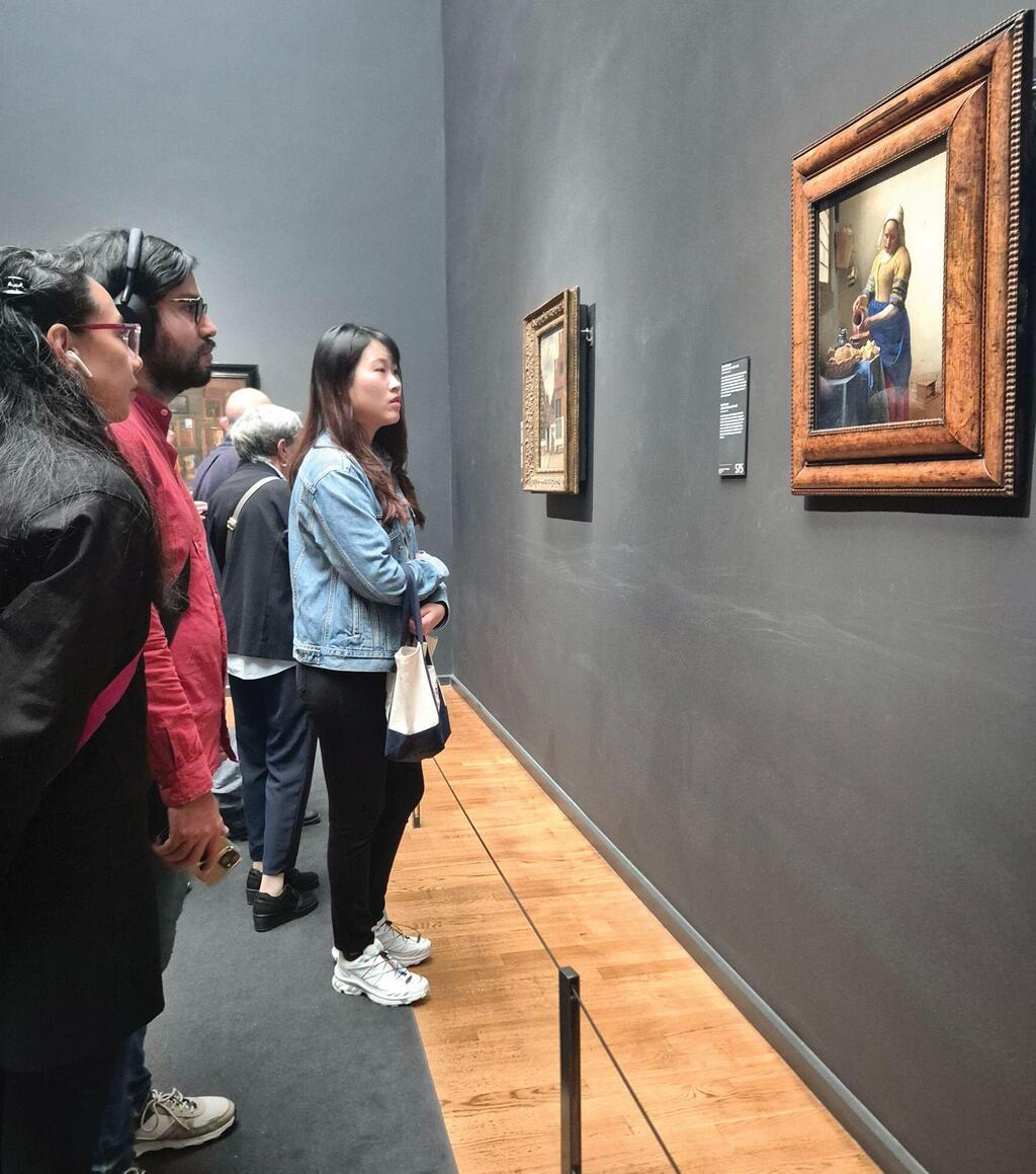 אמסטרדם, מוזיאון רייקס. תכננתי מראש את היום בעיר כדי להגיע למוזיאון הזה (צילום: רוני רבינוביץ) אמסטרם, מוזיאון רייקס. תכננתי מראש את היום בעיר כדי להגיע למוזיאון הזה