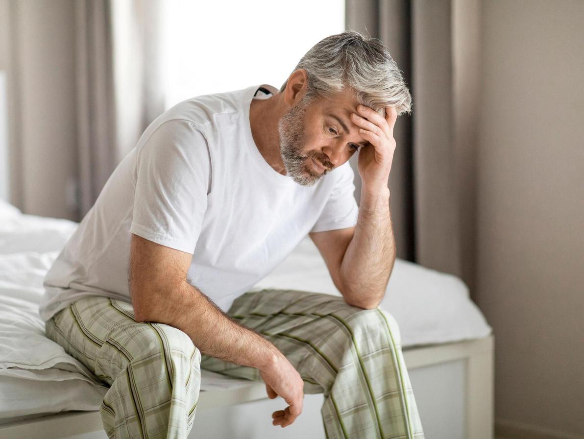 הסיבה לתסמינים: ירידה ברמות הטסטוסטרון