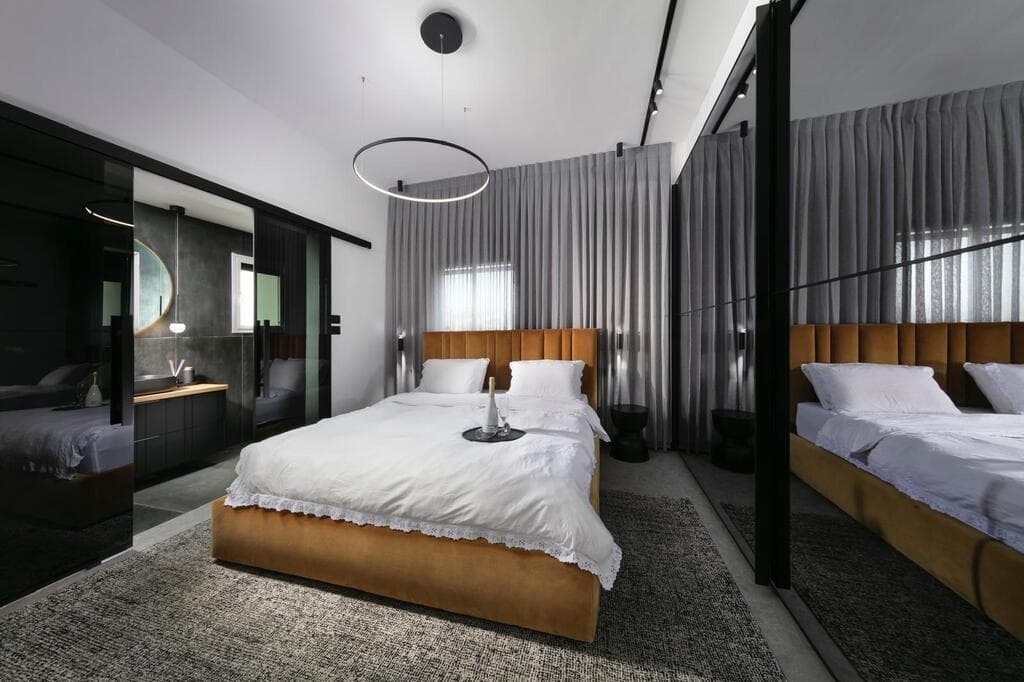 עיצוב: מיכאל אוחיון