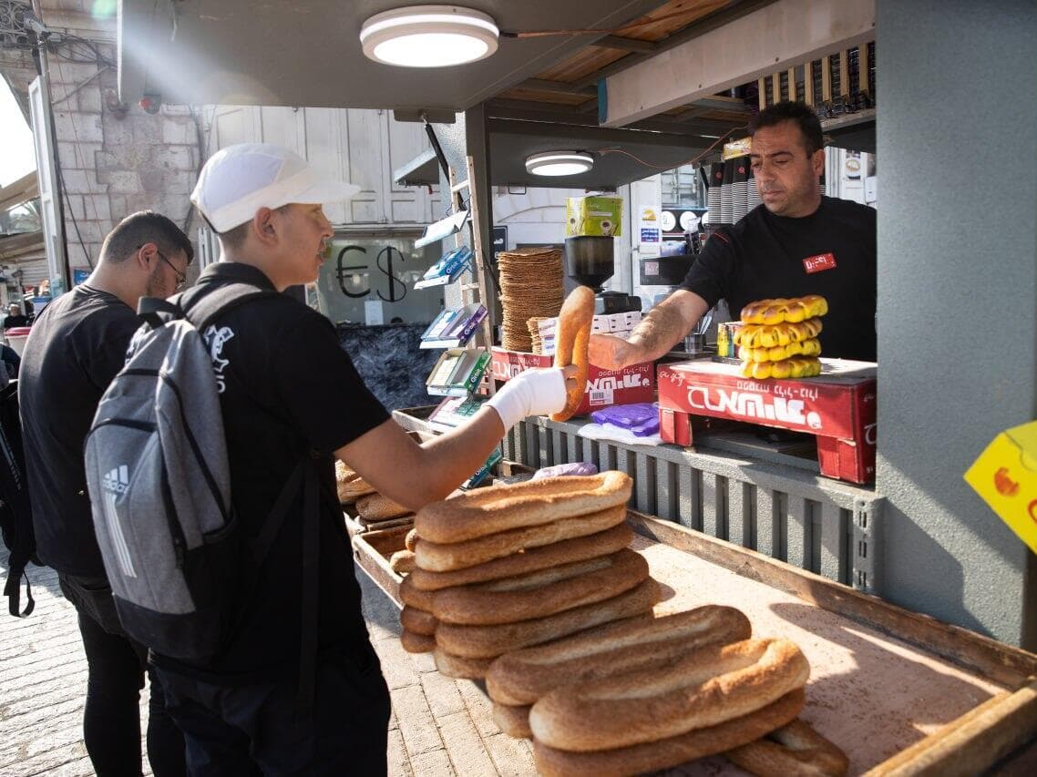 החלפת הבסטות בירושלים לדוכנים אחידים ומעוצבים