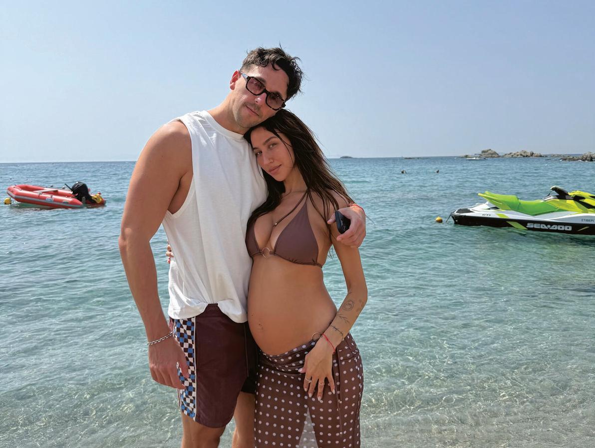 שני גולדשטיין עם הארוס, סאם קליין (צילום: אלבום פרטי) שני גולדשטיין עם הארוס, סאם קליין