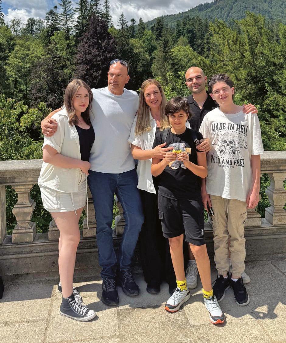 שרון דידי עם משפחתה 