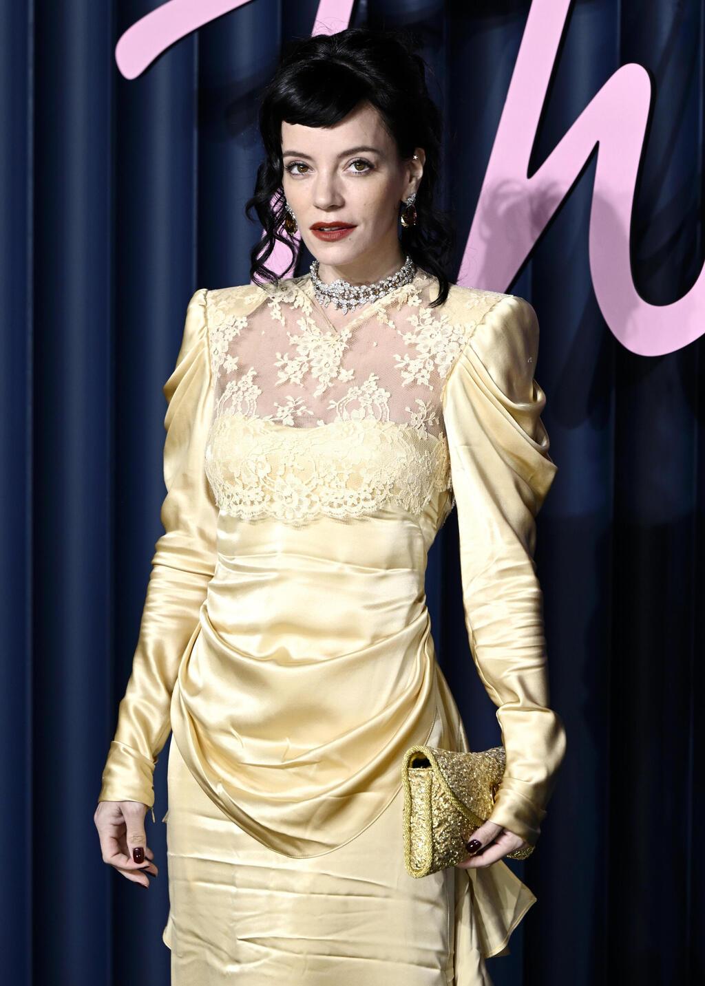 לילי אלן בטקס פרסי האופנה הבריטיים, 2025