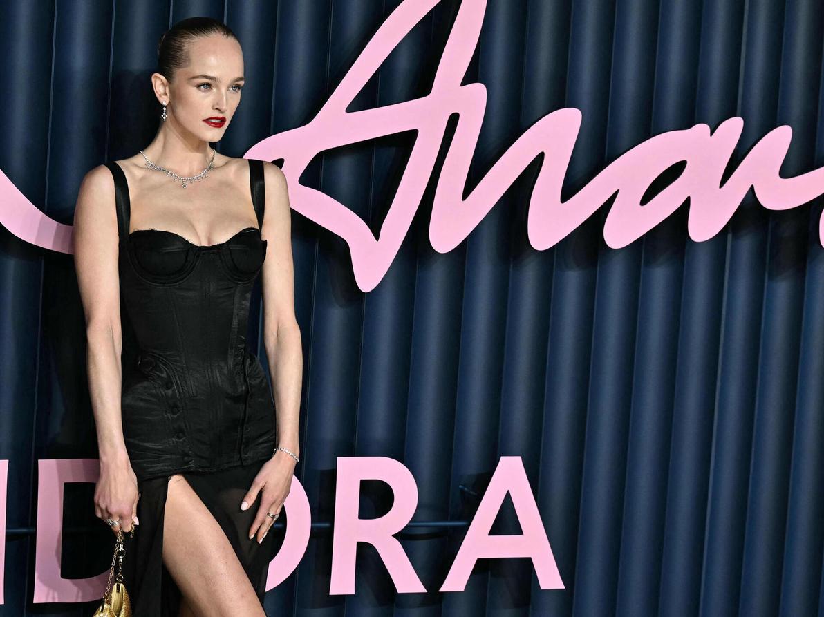 ג'ין קמפבל בטקס פרסי האופנה הבריטיים, 2025