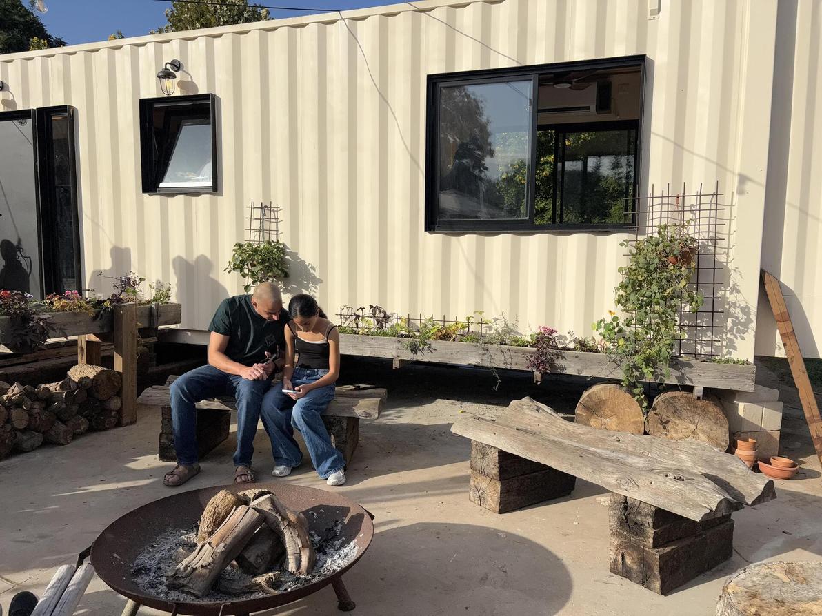 בית המכולה בני ציון minima