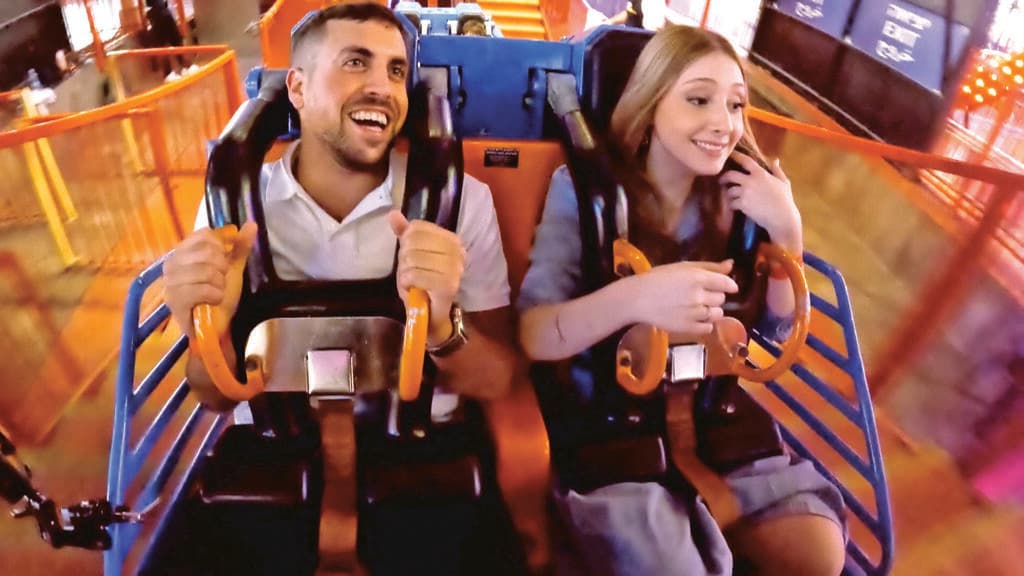  אסתר קנוחן עם אריאל ג'יאן