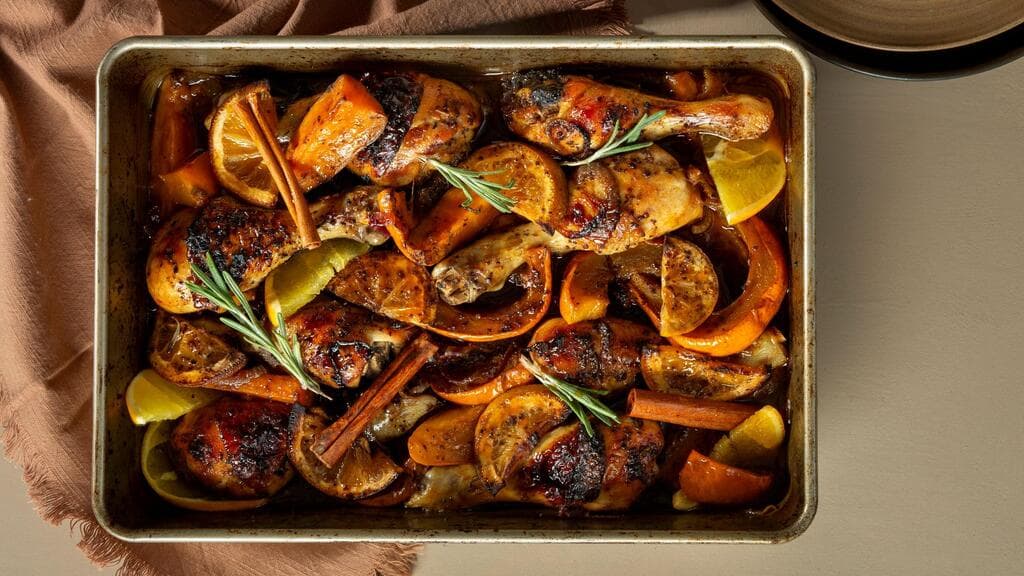 עוף בתפוזים ודלעת עם רוטב תה