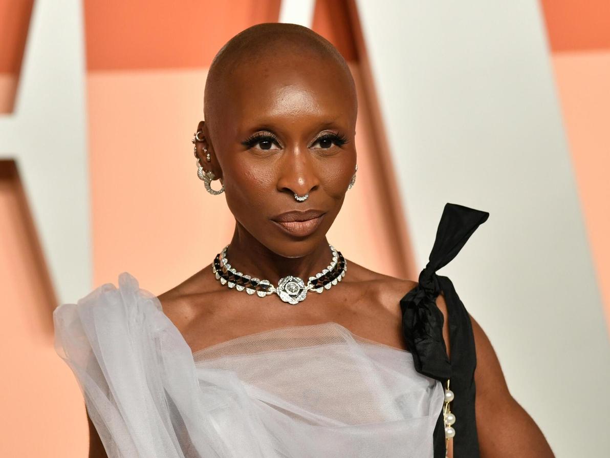 סינתיה אריבו במסיבת האוסקר של וניטי פייר, 2025