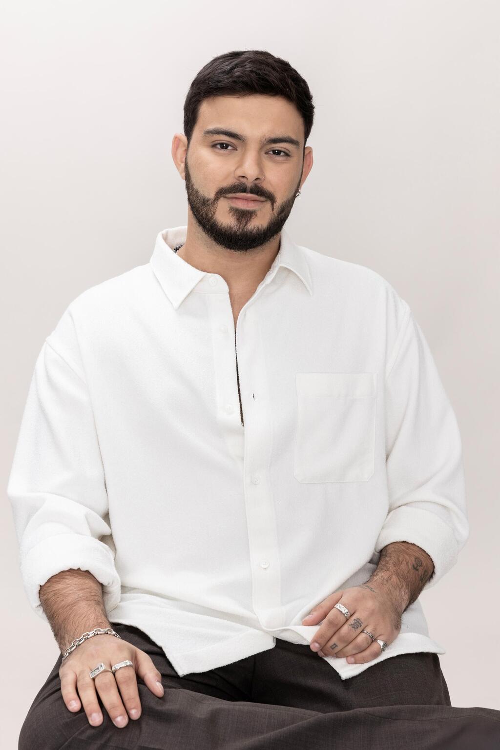 "לא הייתי מוכן שהמשפחה תקבל אותי שרוף". עומר ונקרט