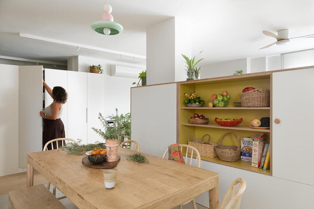 דירה מידימליסטית בשכונת אפקה, עיצוב: לירון גונן