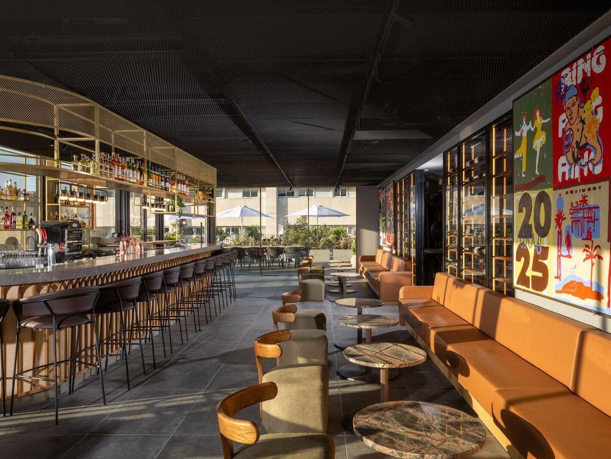 מלון נוצ'ה, בר הרופטופ. מעוצב, טרנדי