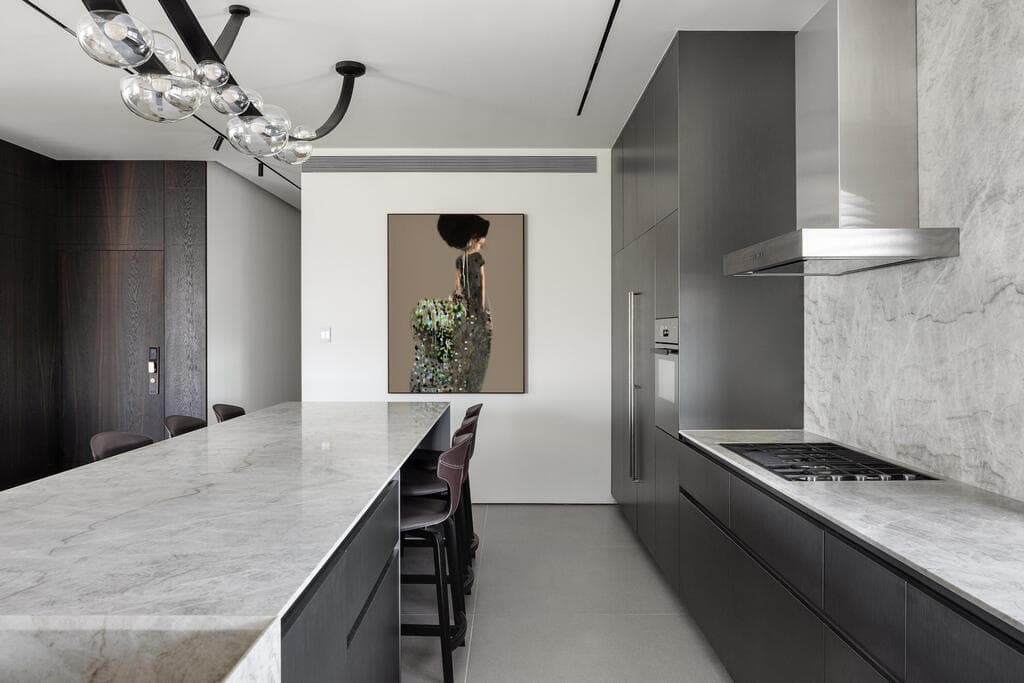 שדרוג דירת קבלן לאב גרוש ולבניו, עיצוב: צביה קזיוף