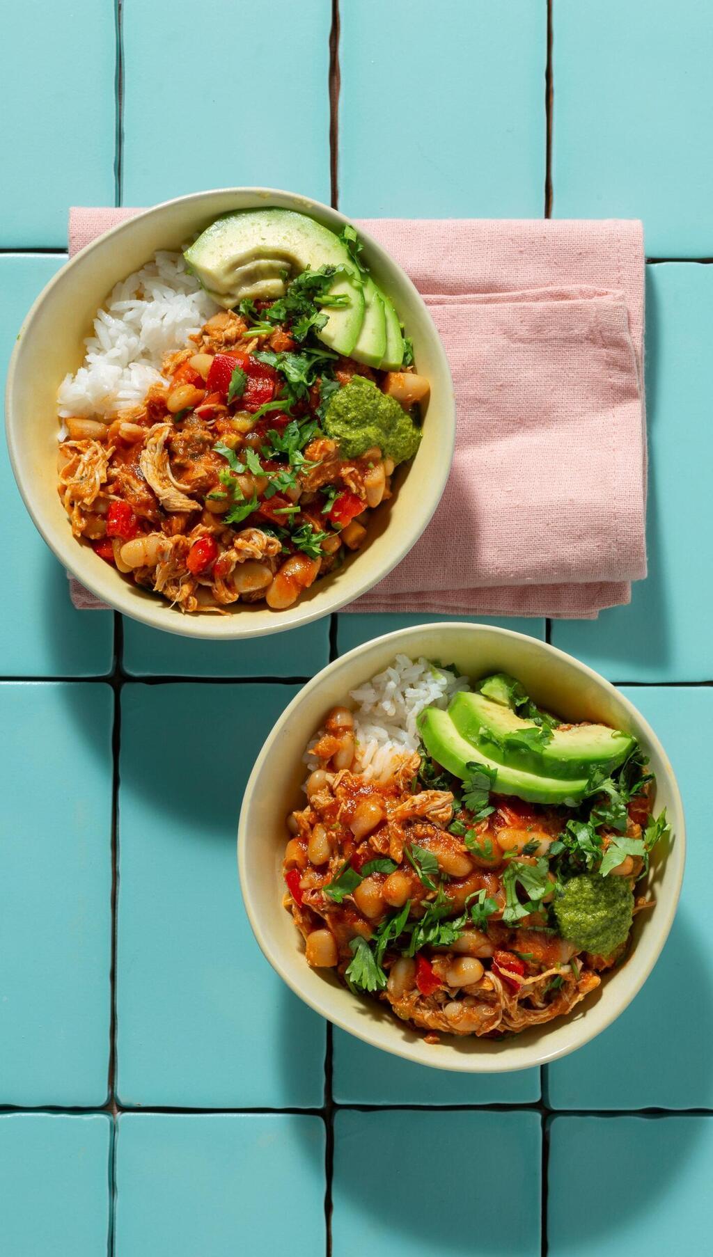 צ'ילי קון פויו עם חזה עוף