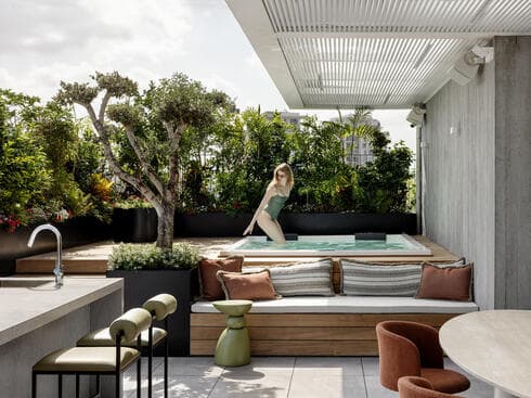 שדרוג דירת קבלן לאב גרוש ולבניו, עיצוב: צביה קזיוף