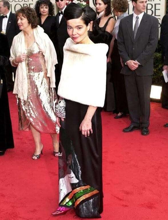 ביורק בטקס גלובוס הזהב, 2001