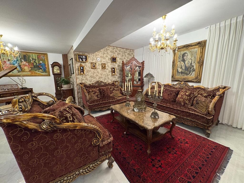 הבית של הזמרת אסאלה יוסף