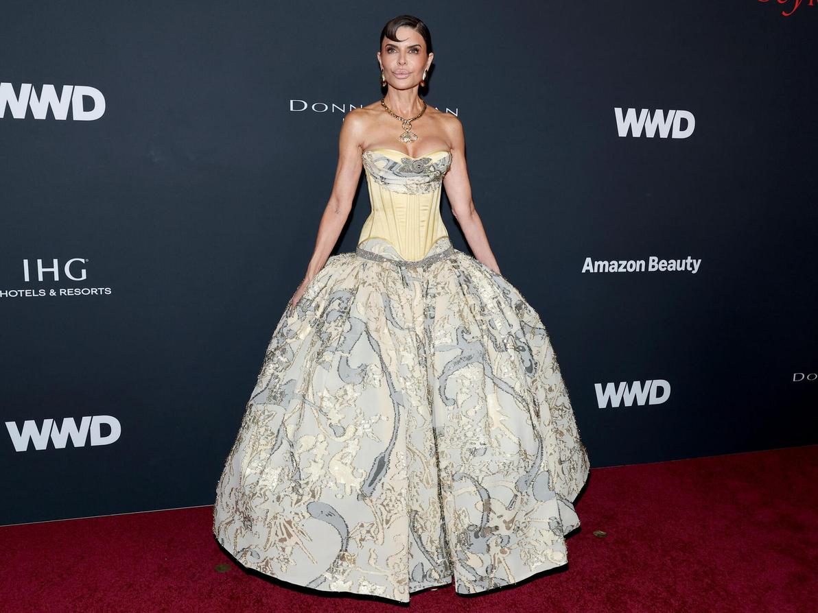 ליסה רינה בטקס פרסי הסטייל של WWD ל-2026