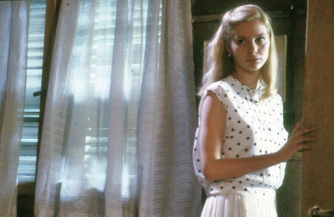  אביטל דיקר  בסרט "הקיץ של אביה"