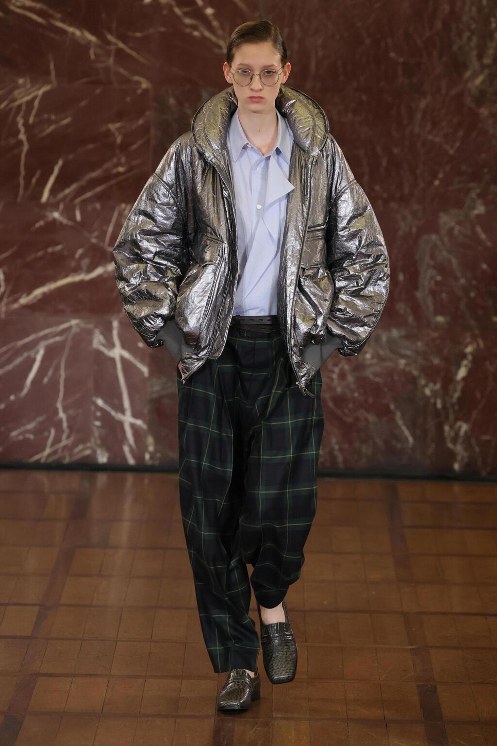 תצוגת האופנה של הד מיינר ביריד פיטי אומו באיטליה, 2026