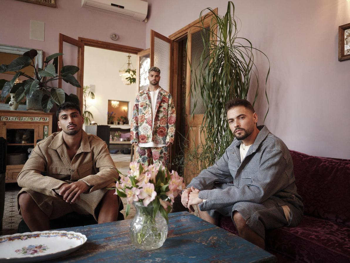 רועי סנדלר למותג האופנה TFU TFU