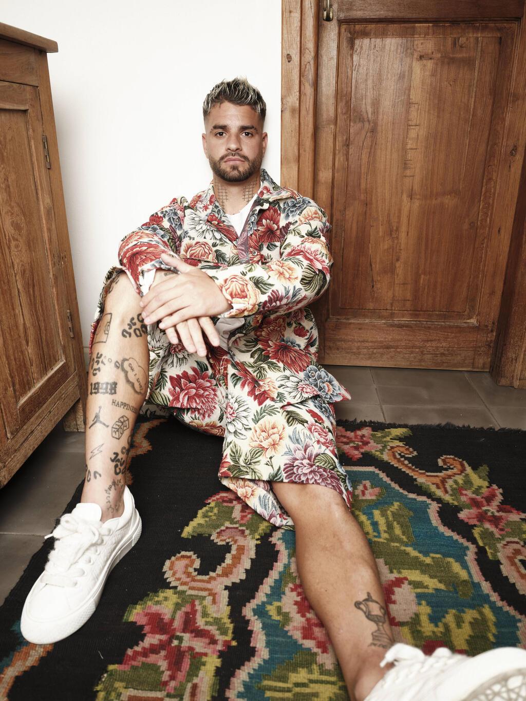 הקולקציה של רועי סנדלר למותג האופנה TFU TFU