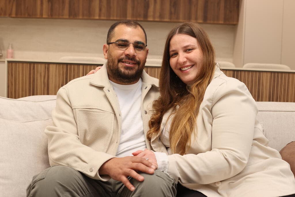 "אחרי הדייט הראשון דיברתי עם חבר ואמרתי לו, 'זהו, מצאתי'" (צילום: יריב כץ) אחרי הדייט הראשון דיברתי עם חבר ואמרתי לו, 'זהו, מצאתי'"