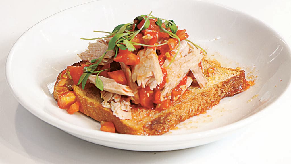 ברוסקטה בסגנון מרוקאי עם עגבניות (צילום: נועם חסון) ברוסקטה בסגנון מרוקאי עם עגבניות