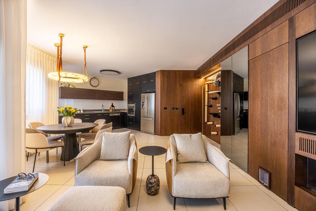 דירה לשוטר רווק, עיצוב: דותן ויסמין כהן