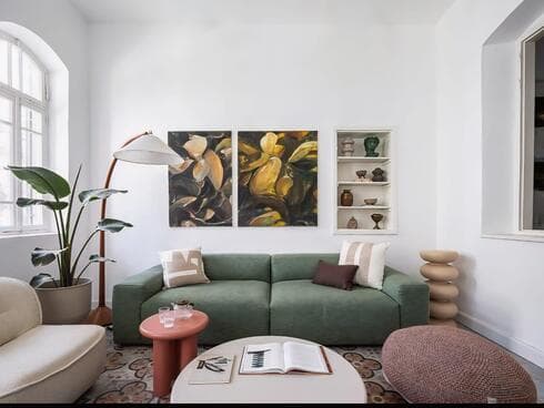 המעצבות התחלפו באמצע - אבל הסטייל הווינטג'י נשמר המעצבות התחלפו באמצע - אבל הסטייל הווינטג'י נשמר