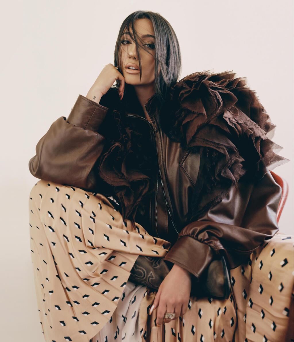 "פרט לזמרת, התווסף לי עוד חלום: להיות מאושרת תמיד" (צילום: שי פרנקו, סגנון: עומר יהב) יובל רפאל