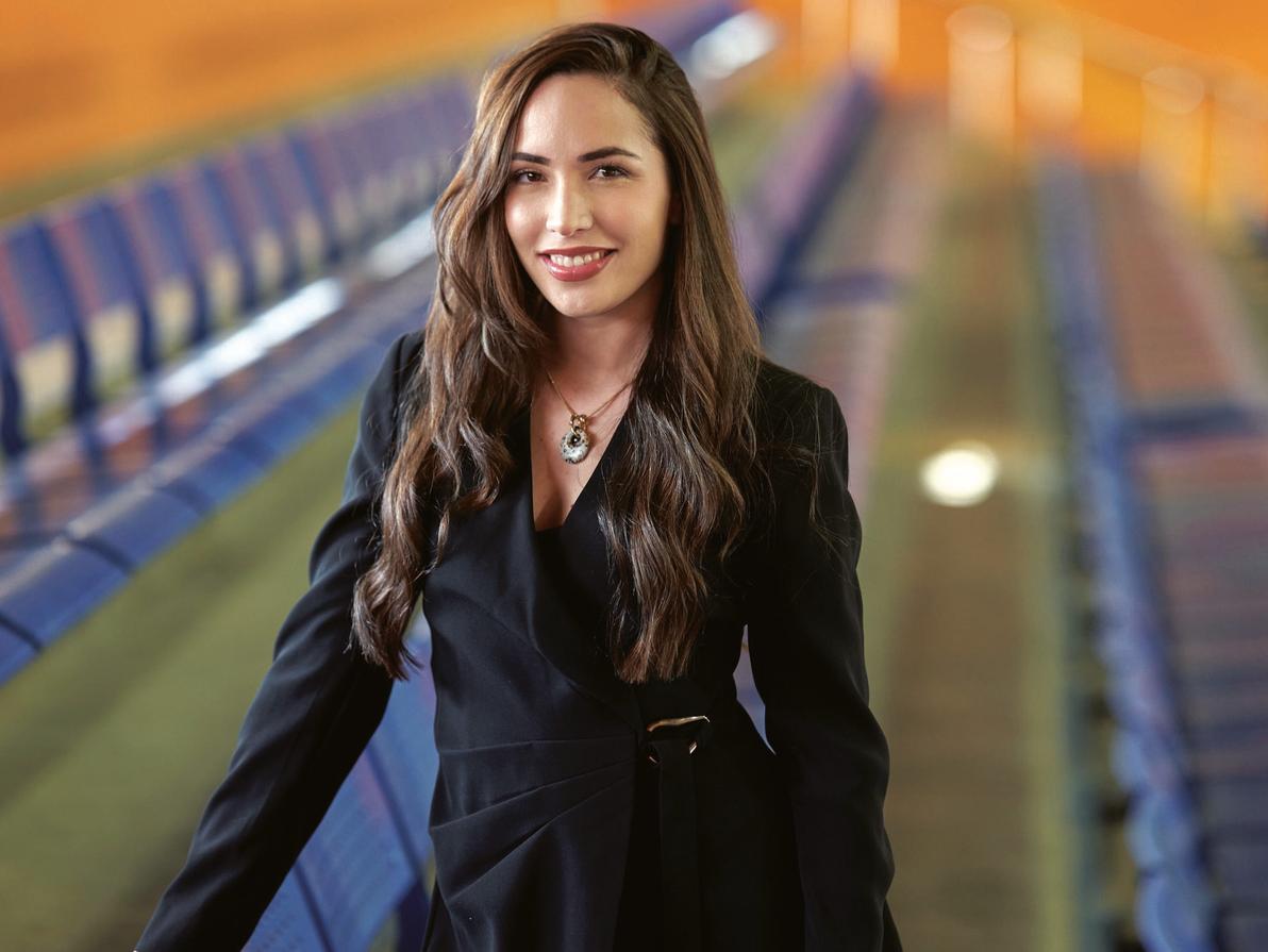 שיר אבקסיס. הלם תרבות ב-8200 (צילום: מורן גז) שיר אבקסיס