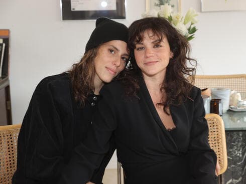 מצאו את הדירה ביד 2. שיראל ברגר (משמאל) וג'וי ריגר