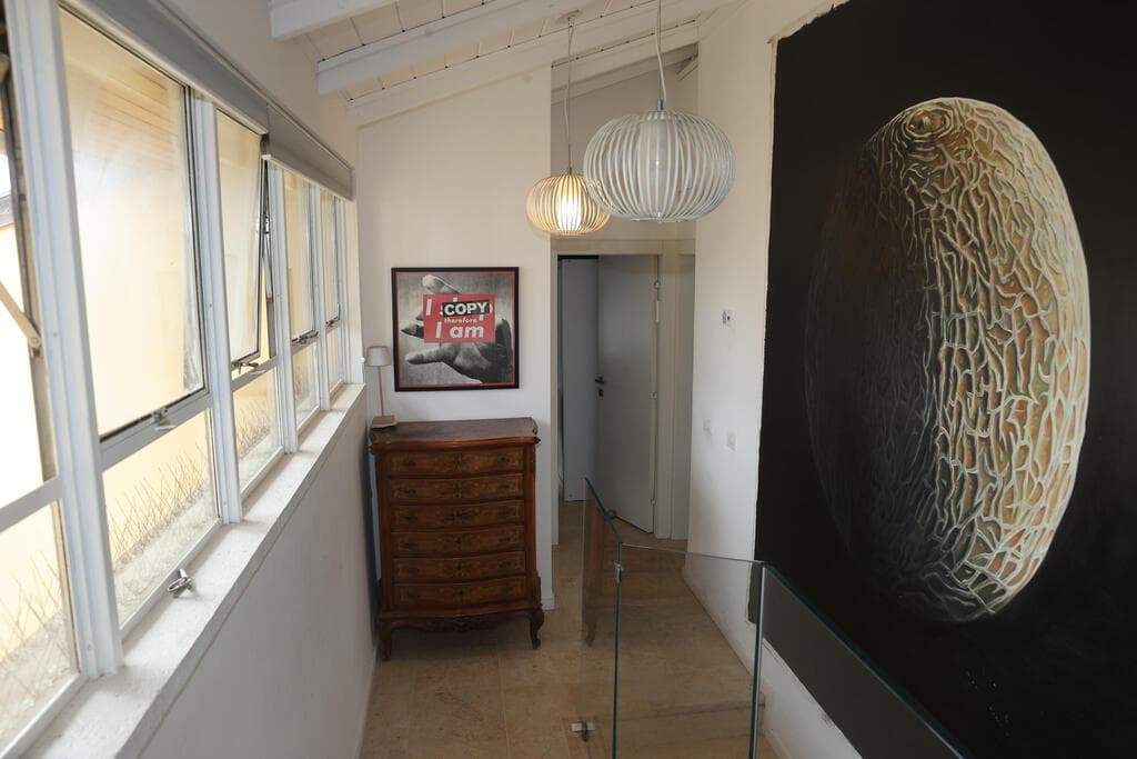 בבית של שיראל ברגר וג'וי ריגר