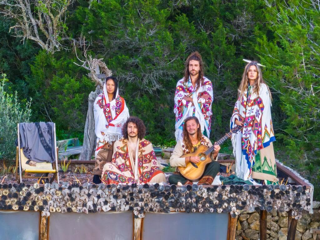 מיכל מונקה, איביזה