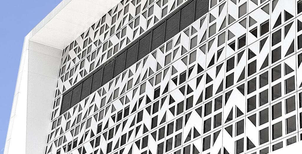 משרביית מתכת של סטודיו fe ביקב טפרברג