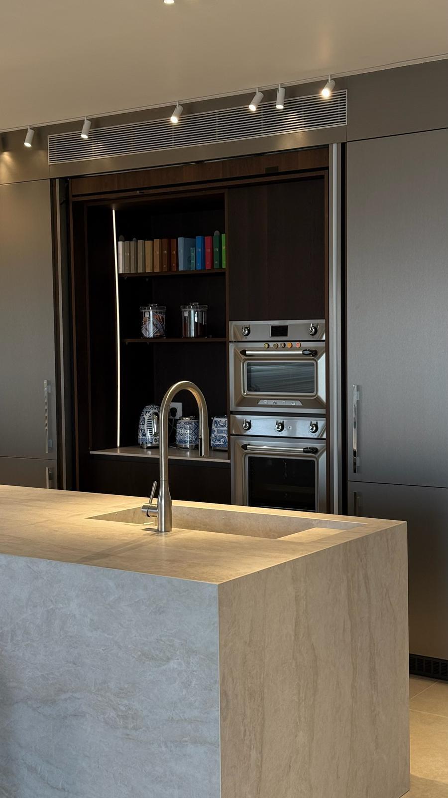 הדירה של שחר חיון