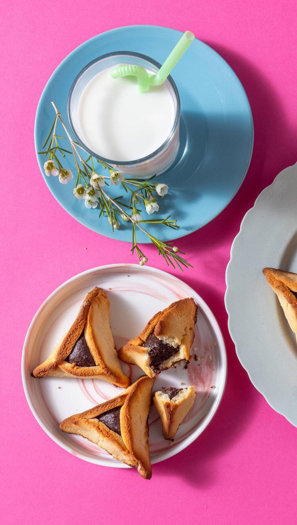 אוזני המן במילוי קקאו-בוטנים