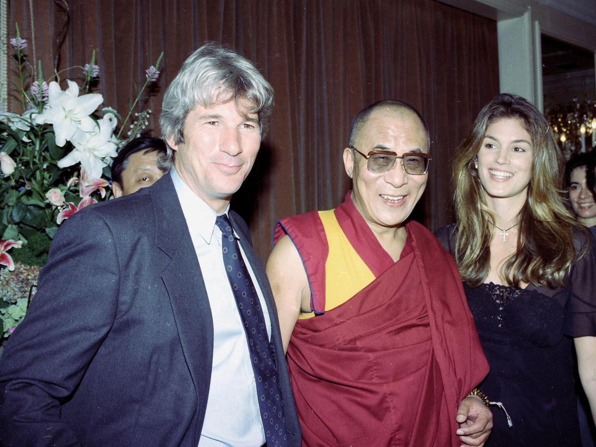 סינדי קרופורד, הדלאי לאמה וריצ'רד גיר, 1993