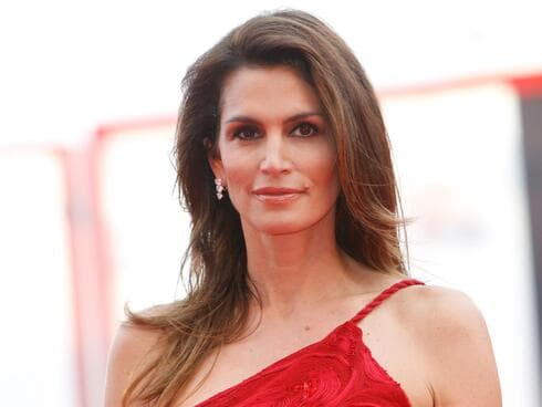 הגדירה עבור העולם כולו מהו "יופי אמריקאי". סינדי קרופורד