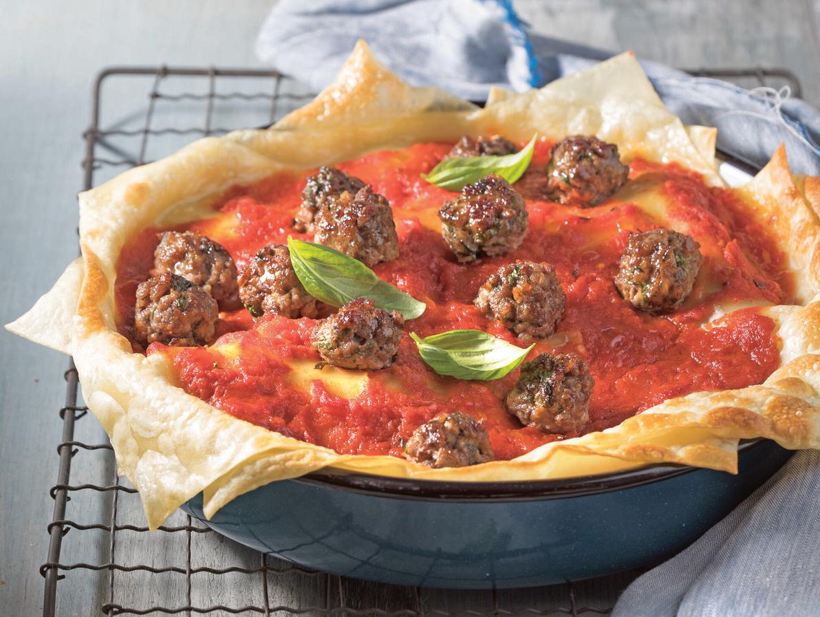 לזניה עם עגבניות וכדורי בשר