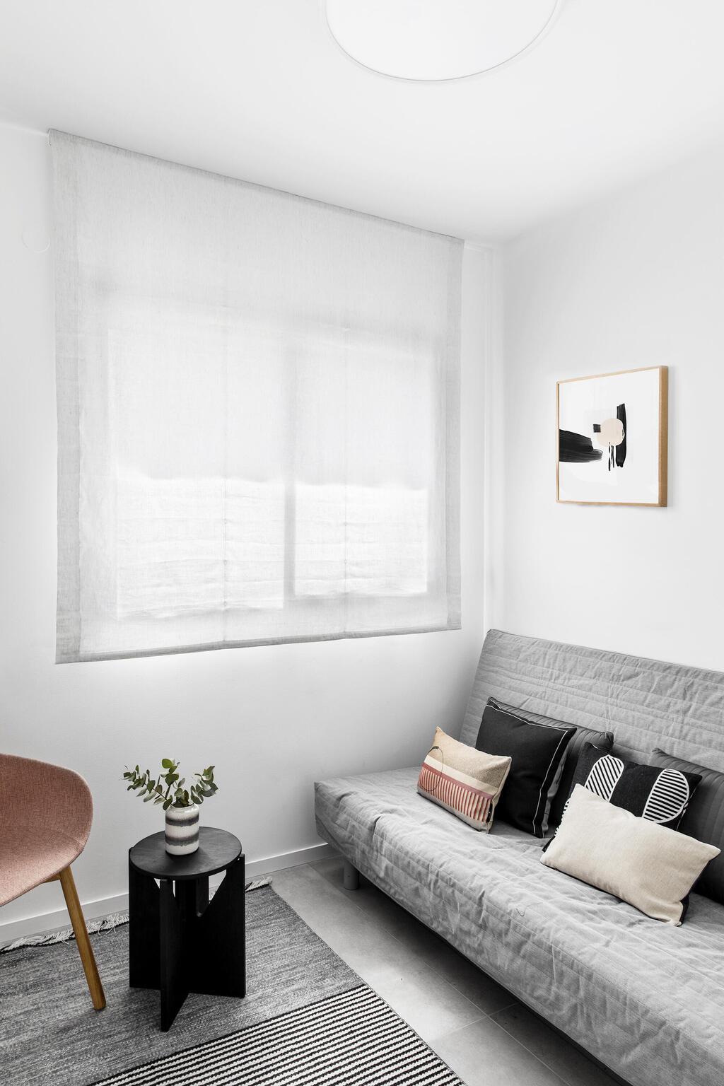 פחות זה יותר (מקום). ממ"ד בעיצוב מאיה שינברגר (צילום: איתי בנית) ממ"ד בעיצוב מאיה שינברגר