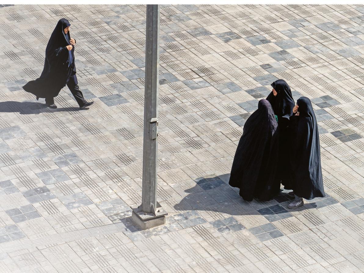 "בניגוד למה שחושבים, הנשים האיראניות לא היו מנותקות מהעולם"
