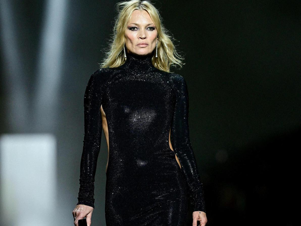 קייט מוס בתצוגה של גוצ'י